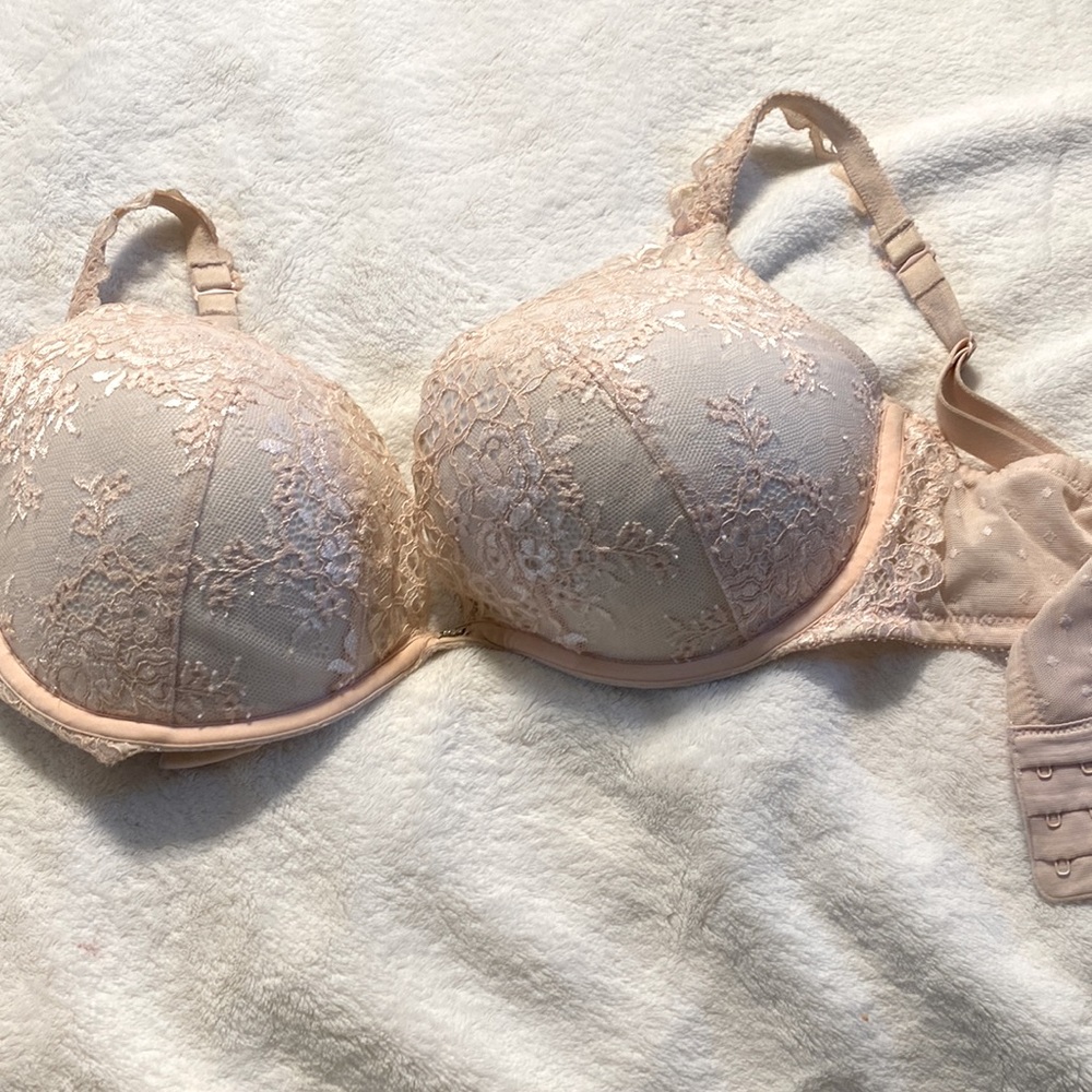 Victoria Secret Push Up Lace Bra